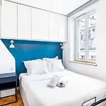 Guestready - Tastefully Decorated For 2