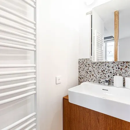 Guestready - Tastefully Decorated For 2 Apartman Párizs
